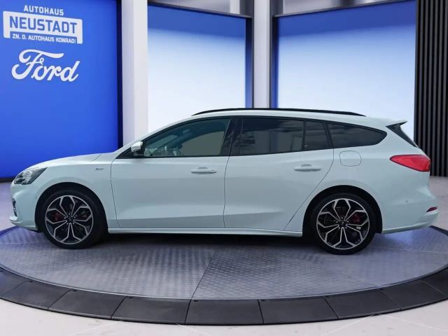 Ford Focus ST Line Wagon