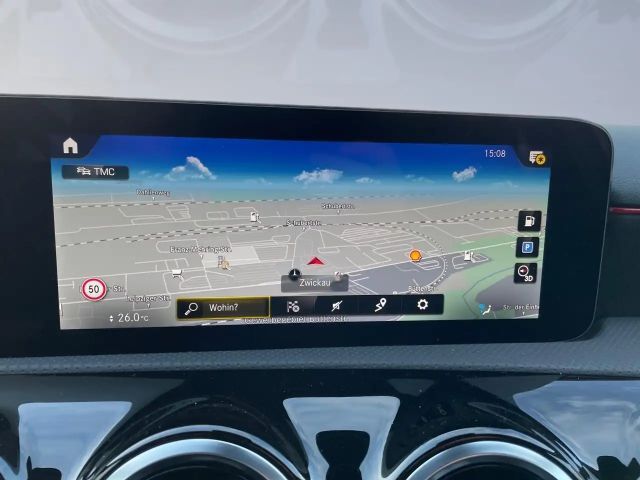 Mercedes-Benz A 180 AMG Line