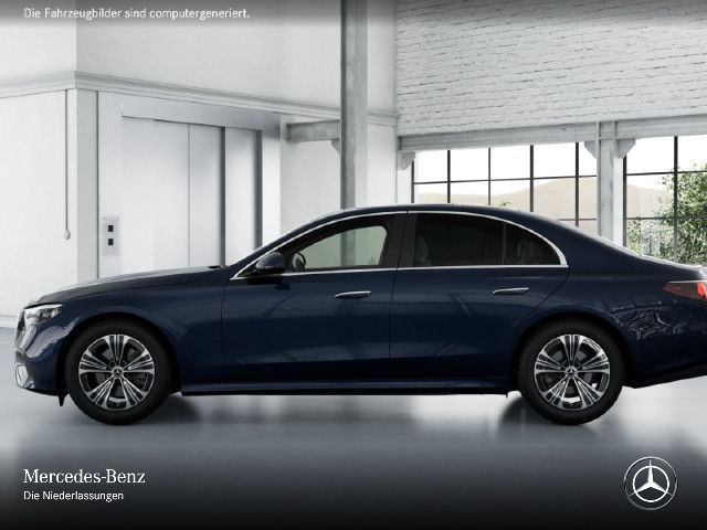 Mercedes-Benz E 200 Sedan