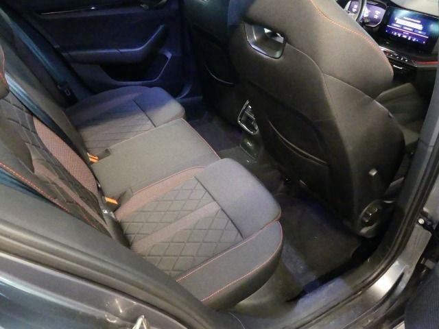 Skoda Octavia 2.0 TSI Combi RS