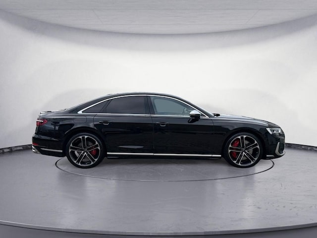 Audi S8 Quattro