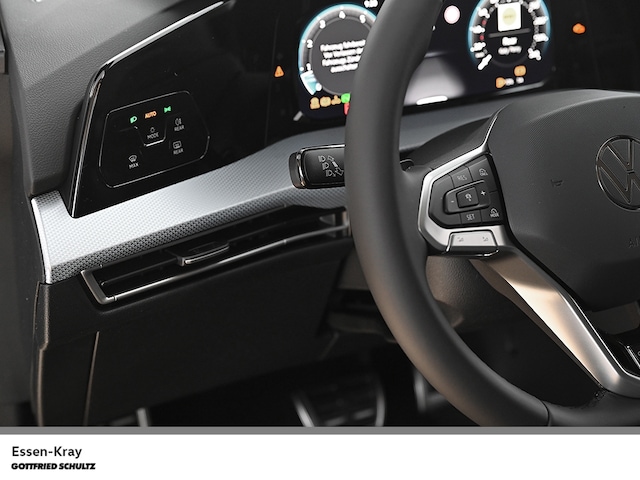 Volkswagen Golf 1.5 eTSI DSG