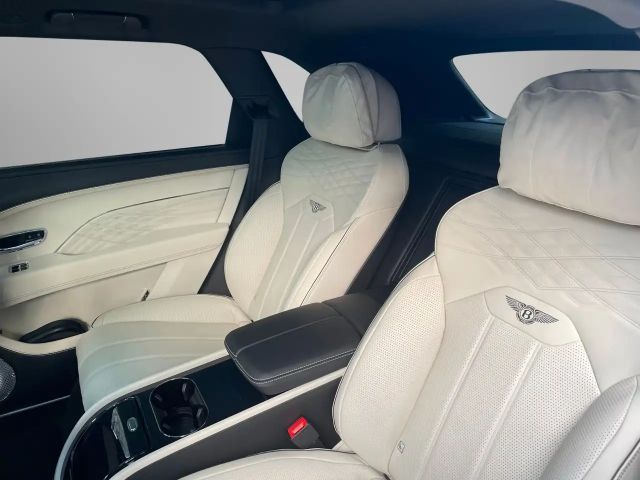 Bentley Bentayga V8