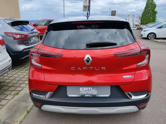 Renault Captur E-Tech Intens