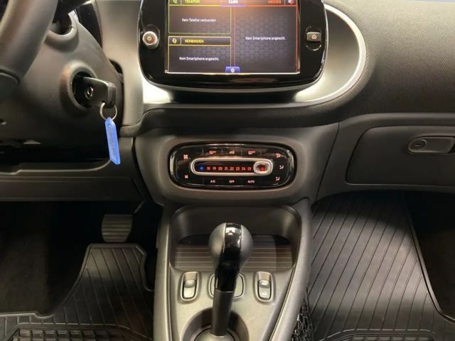 Smart EQ fortwo Cabrio Passion Premium