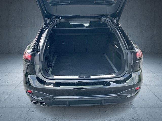 Audi A6 Avant Quattro S-Tronic