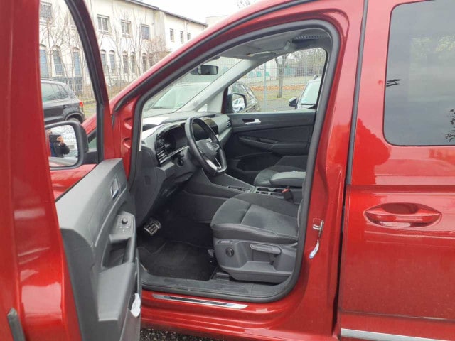Volkswagen Caddy 1.5 TSI DSG Maxi Style