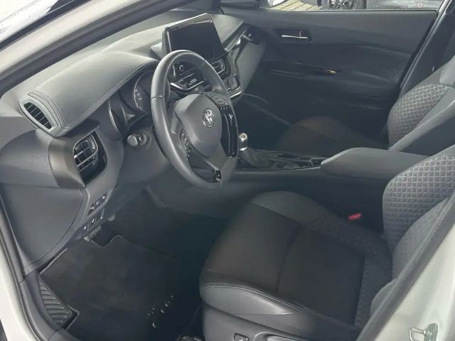 Toyota C-HR Hybride Team D