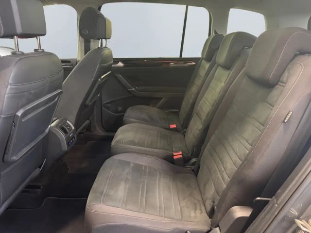 Volkswagen Touran 1.5 TSI ACT DSG Highline