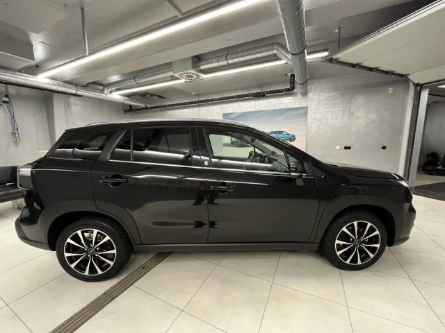 Suzuki S-Cross AllGrip Hybrid