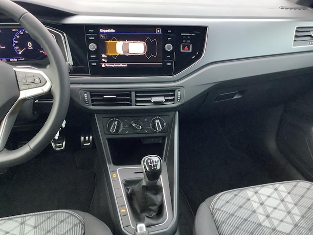 Volkswagen Polo Polo 1.0TSI R-Line ACC+LED+APP-CONNECT