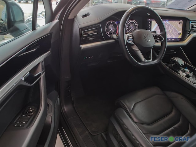 Volkswagen Touareg 3.0 V6 TDI