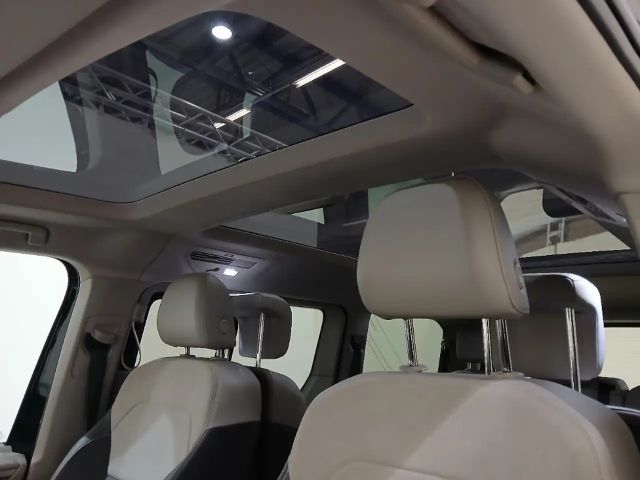 Volkswagen Multivan Lang Style T7