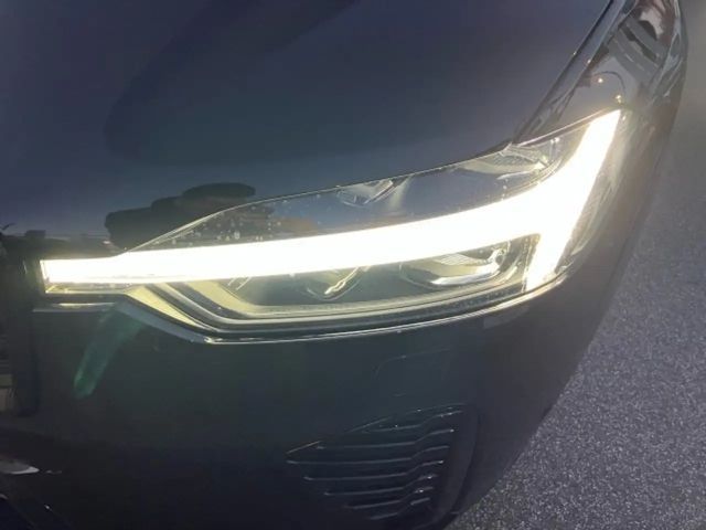 Volvo XC60 AWD Dark Plus T6