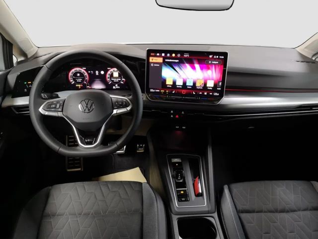 Volkswagen Golf DSG Life