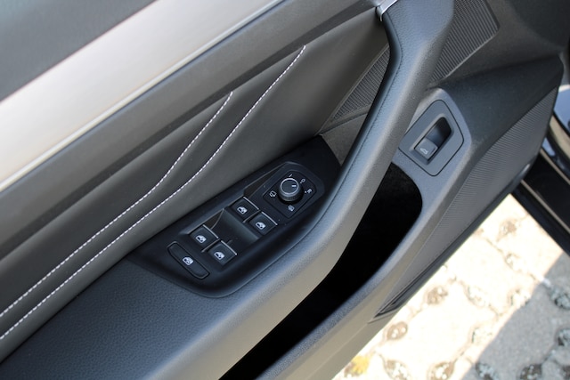 Volkswagen Passat 2.0 TDI IQ.Drive Variant