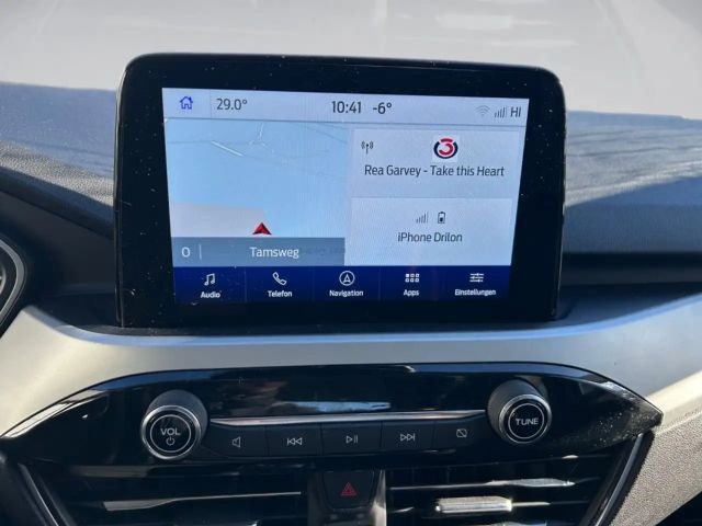 Ford Kuga Cool & Connect