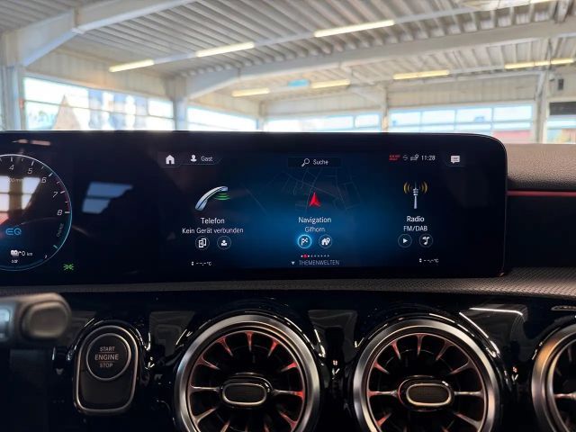 Mercedes-Benz A 250 A 250 e AMG Line