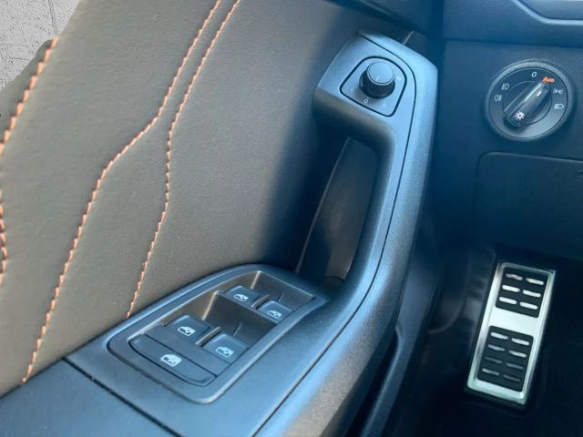 Cupra Ateca ATECA+AUTOMATIK+NAVI+KAMERA+ACC+LED+PDC!