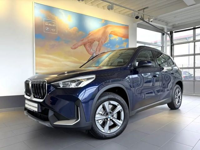 BMW X1 sDr.20i Aut. PANO+KAM+AKTIVS+MEMORY+SPUR+AL+