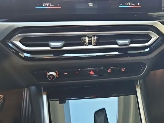 BMW 330 330e Touring xDrive