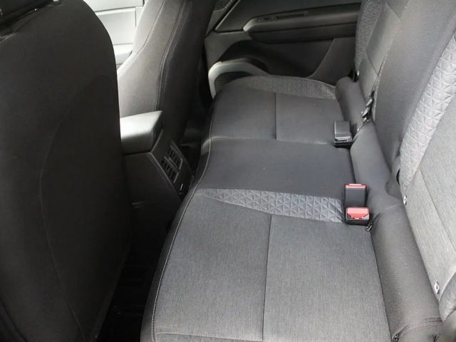 Mitsubishi ASX Invite