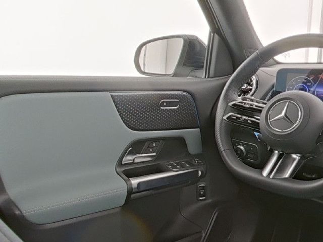 Mercedes-Benz EQB 250