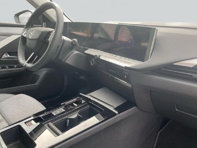 Opel Astra Business Elegance