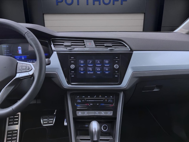 Volkswagen Touran 1.5 TSI DSG IQ.Drive