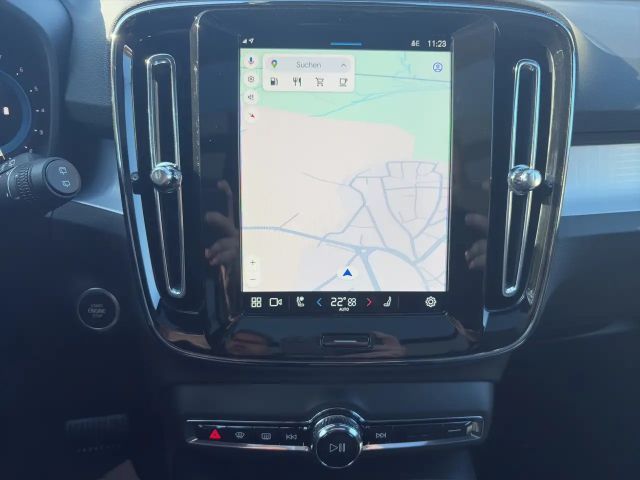 Volvo XC40 Dark Plus