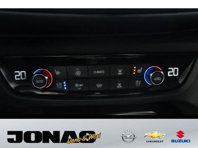 Opel Insignia GSi 2.0T NAVI 4x4 AT 20'' PDC Leder GSi