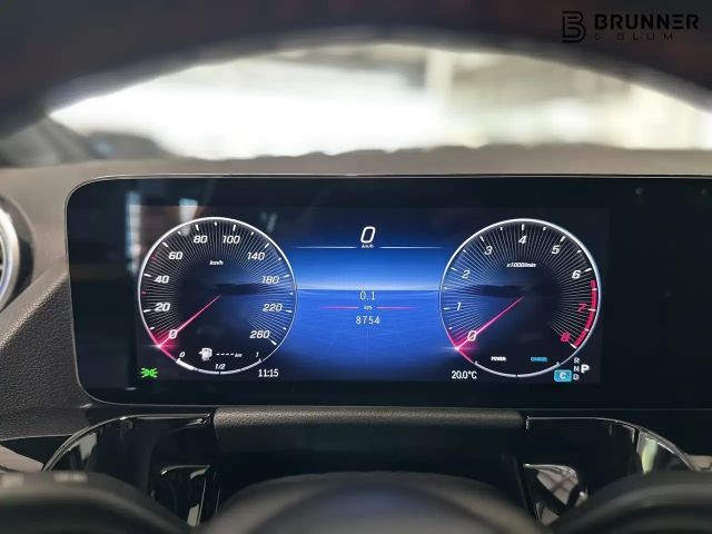 Mercedes-Benz GLA 200 AMG Line