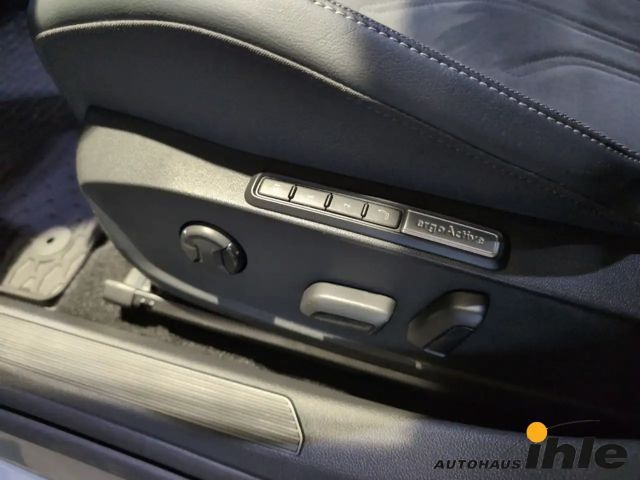 Volkswagen Golf DSG Golf VIII Style Variant