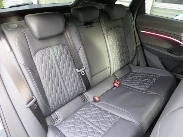 Audi Q8 e-tron 50 Quattro S-Line