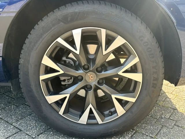 Cupra Terramar 1.5 e-Hybrid