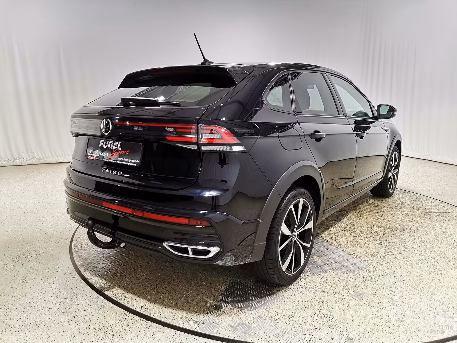 Volkswagen Taigo 1.5 TSI DSG R-Line