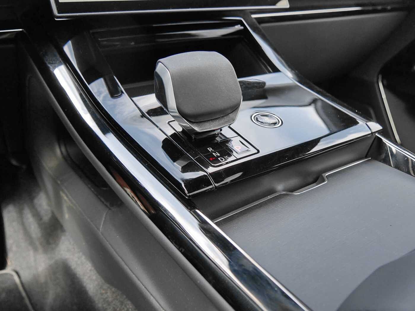 Land Rover Range Rover Sport Dynamic SE