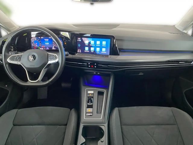 Volkswagen Golf Style eHybrid