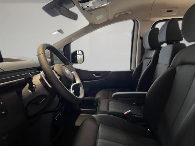 Hyundai Staria Trend