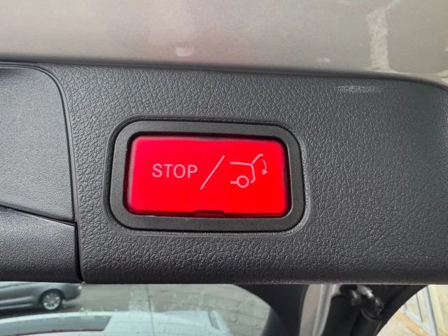 Mercedes-Benz B 250 B 250 e