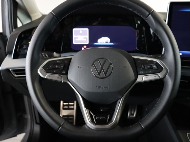 Volkswagen Golf 1.5 eTSI DSG Golf VIII Variant