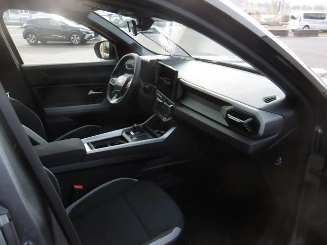 Dacia Bigster Hybrid 155