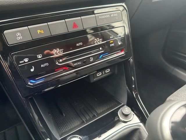 Volkswagen T-Cross Friends TSI