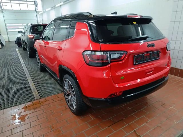 Jeep Compass Hybrid Summit