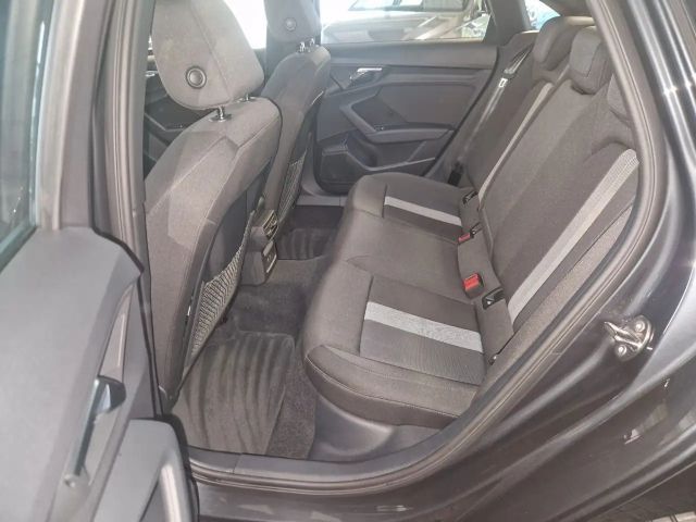 Audi A3 30 TFSI S-Tronic Sedan