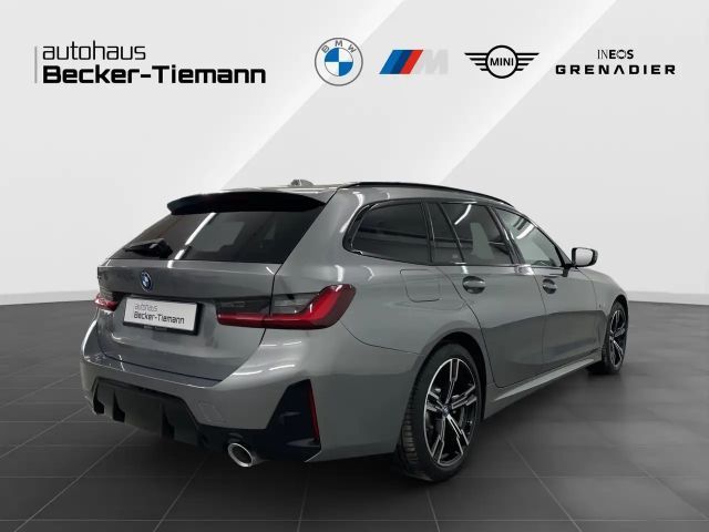 BMW 320 320e M-Sport Touring xDrive