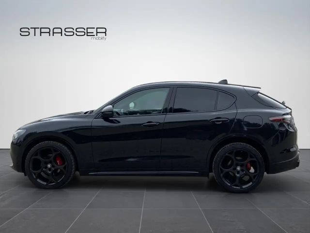 Alfa Romeo Stelvio Q4