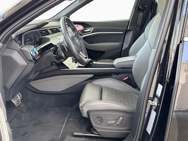 Audi Q8 e-tron 55 Quattro S-Line