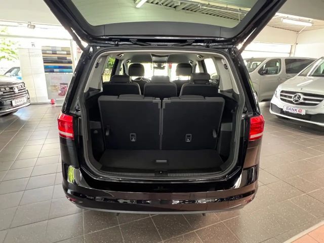 Volkswagen Touran 1.5 TSI Comfortline