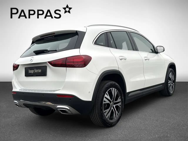 Mercedes-Benz GLA 200 GLA 200 d